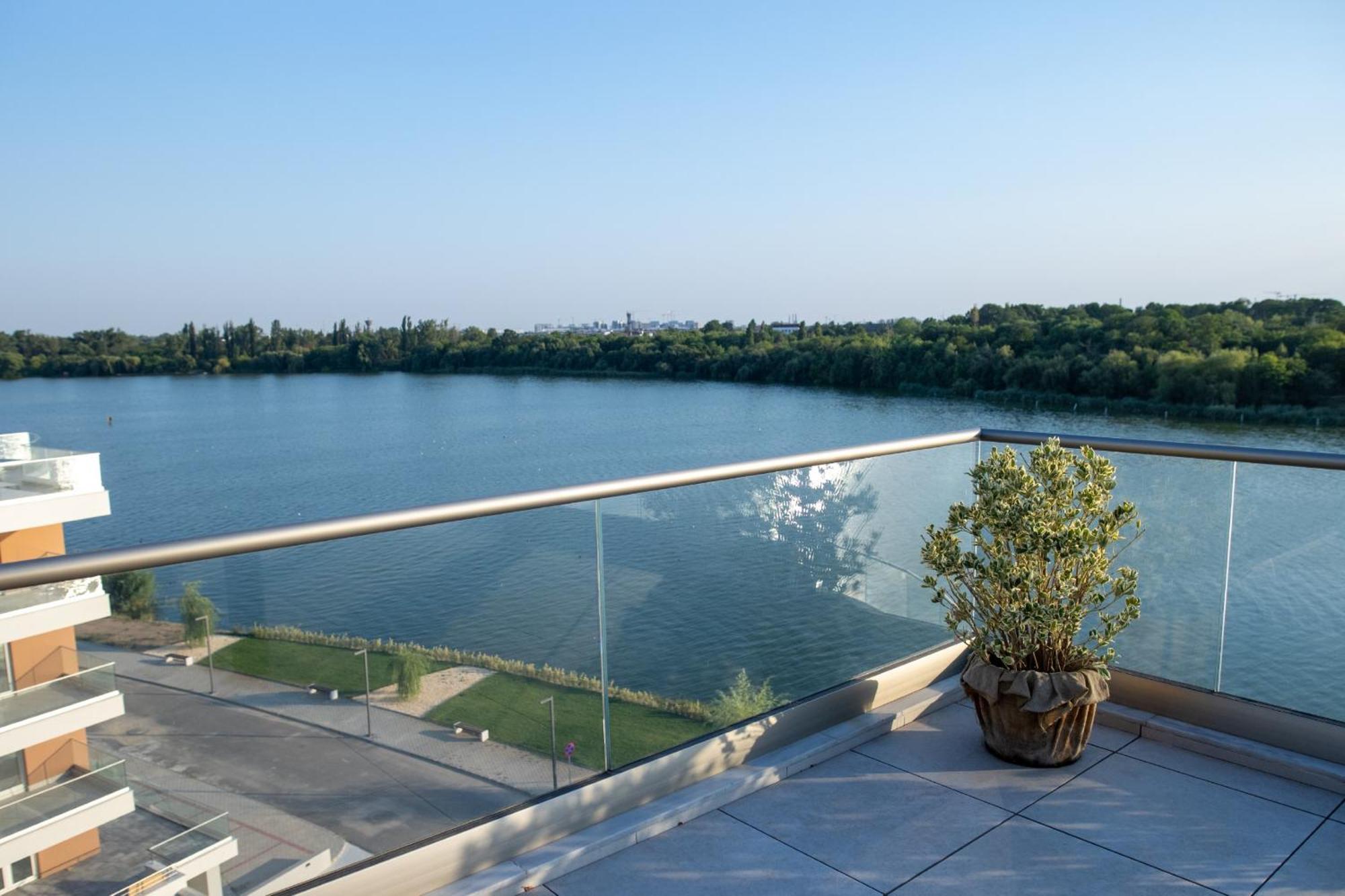 Penthouse Lebada View