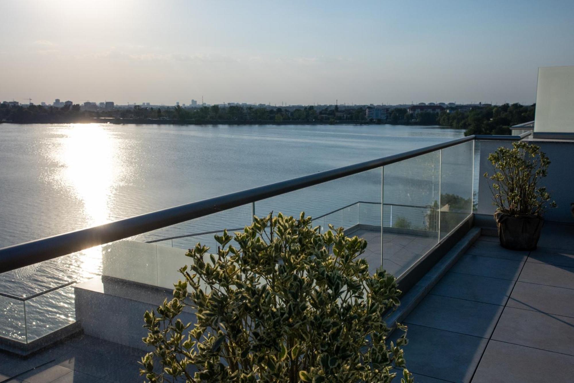 Apartment Penthouse Lebada View Bucharest